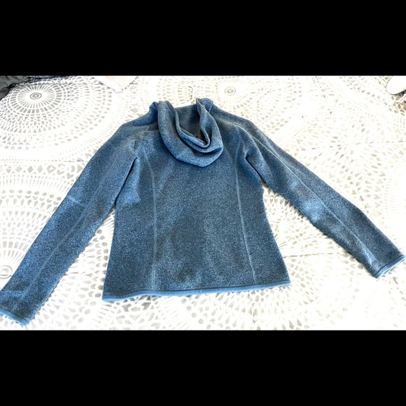 Patagonia Women’s Better Sweater Fleece Hoody - Picture 3 of 7